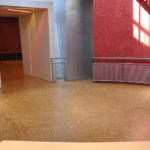 L'intérieur des bains douches